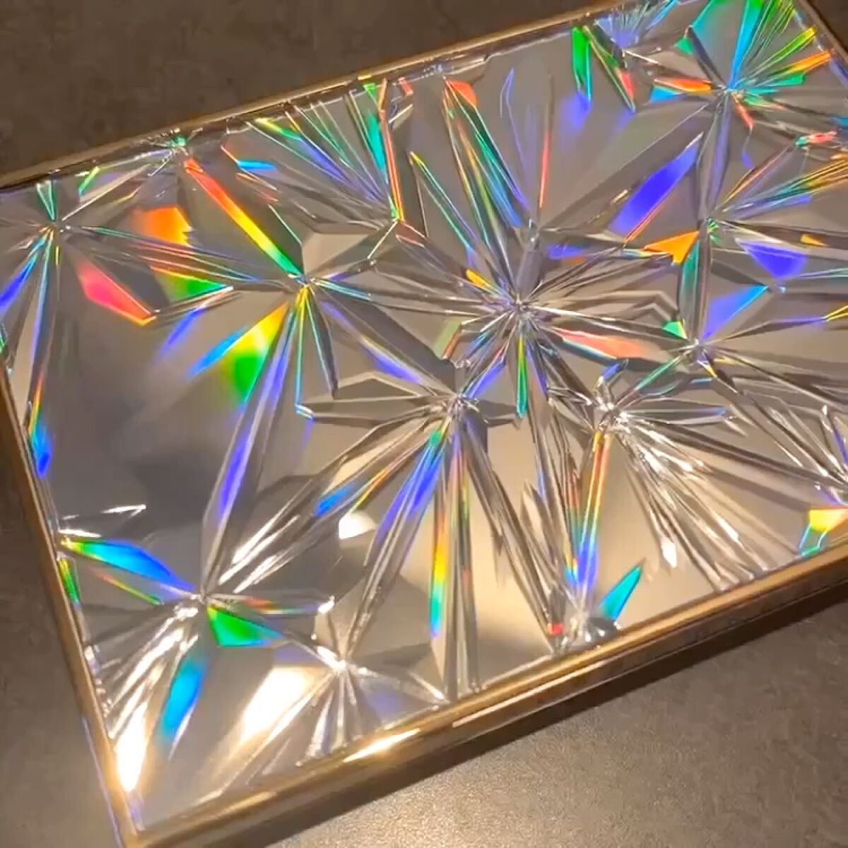 リュクス アイ & チーク パレット/BOBBI BROWN/アイシャドウパレットの人気ショート動画