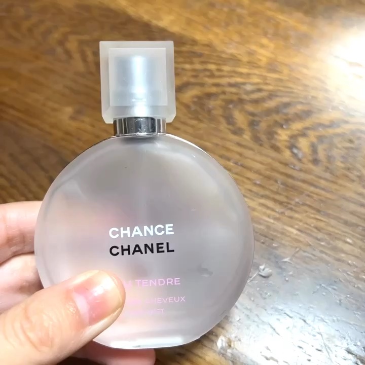 チャンス オー タンドゥル ヘア ミスト/CHANEL/ヘアミストを使ったクチコミ（1枚目）