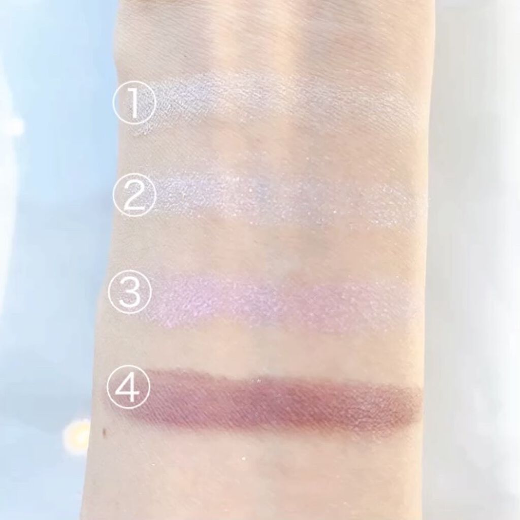 レイヤードカラーズアイシャドウ 01 エステティックスカイ/KANEBO/アイシャドウパレットを使ったクチコミ（2枚目）