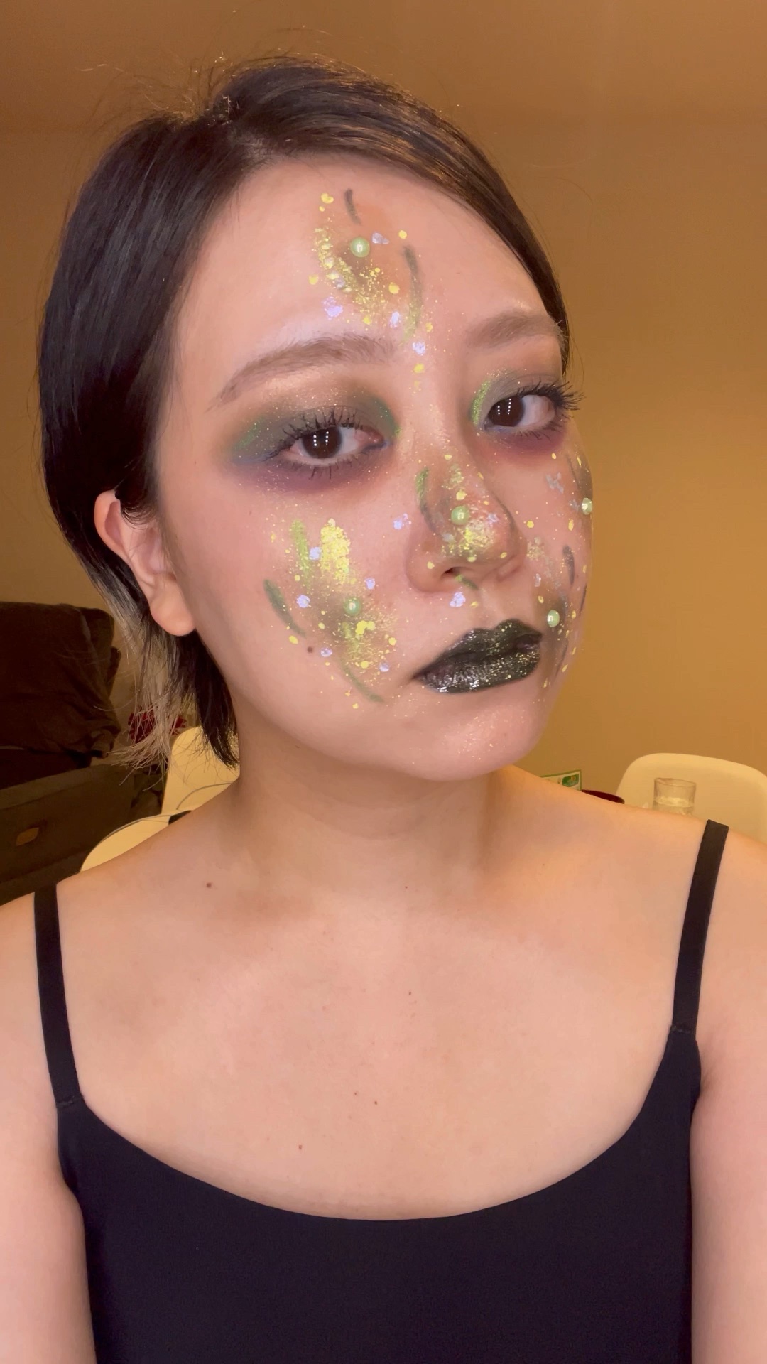 マキシマル スリーク サテン リップスティック/M・A・C/口紅の動画クチコミ3つ目