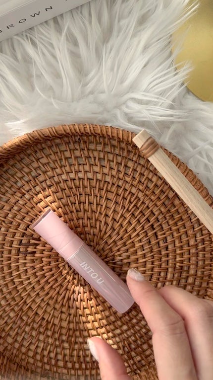 ジューシーパンピンググロス/INTO U/リップグロスの人気ショート動画