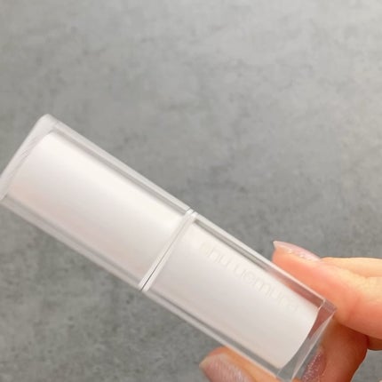 キヌケアヌード グリーム/shu uemura/口紅を使ったクチコミ(4枚目)