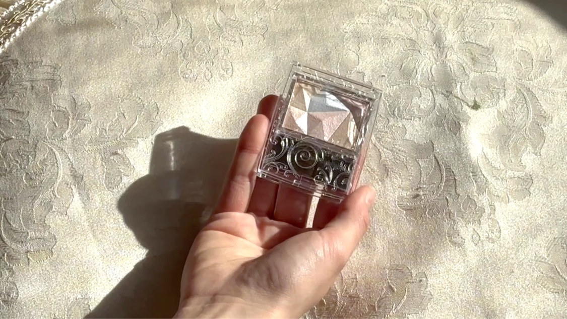 パールグロウハイライト/CEZANNE/ハイライト・シェーディングを使ったクチコミ（2枚目）