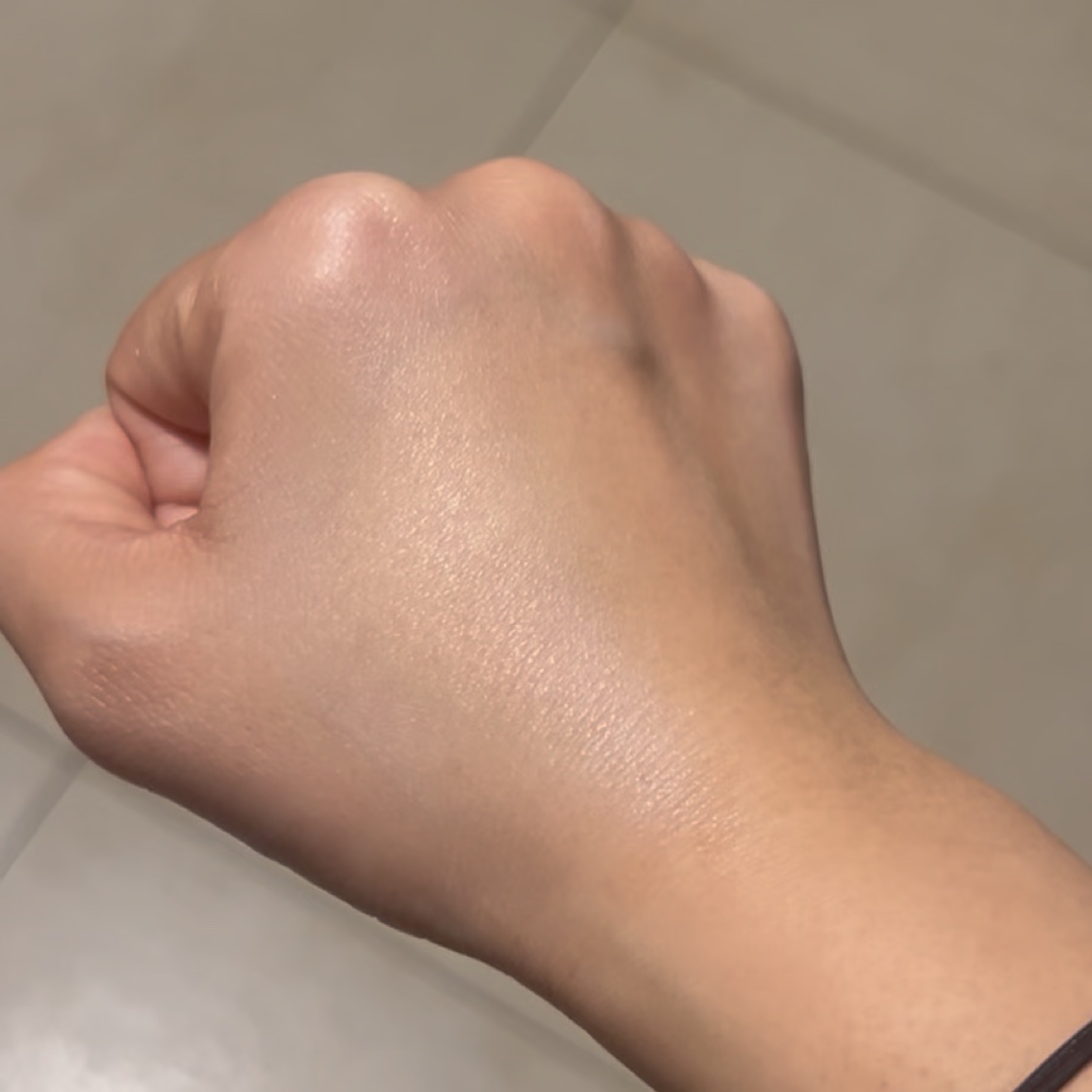 プリズム・リーブル・スキンケアリング・コレクター/GIVENCHY/化粧下地の動画クチコミ1つ目