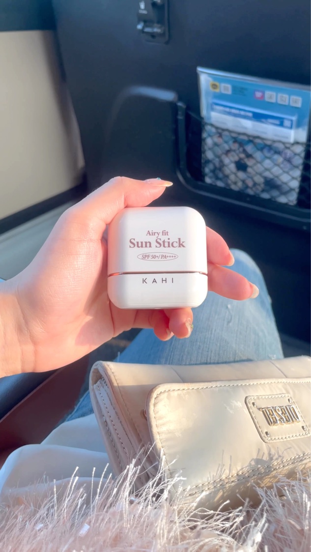 エアリーフィットサンスティック/KAHI/日焼け止めスティックを使ったクチコミ（1枚目）