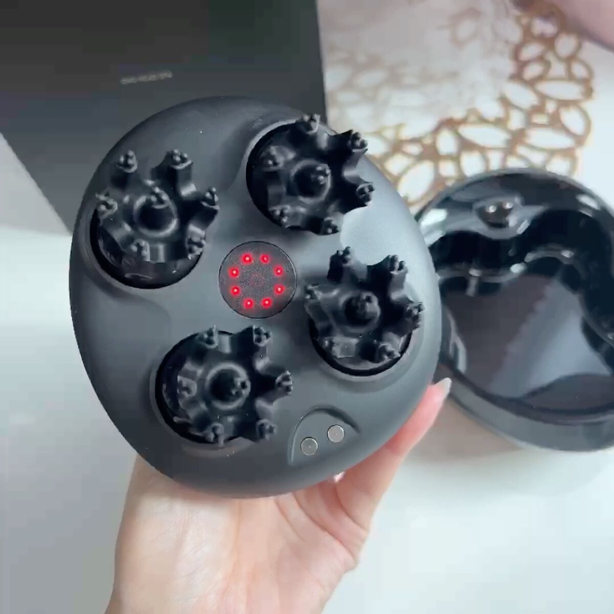 イーエムエスヘッドスパ/NIPLUX/ヘッドマッサージャーの動画クチコミ2つ目