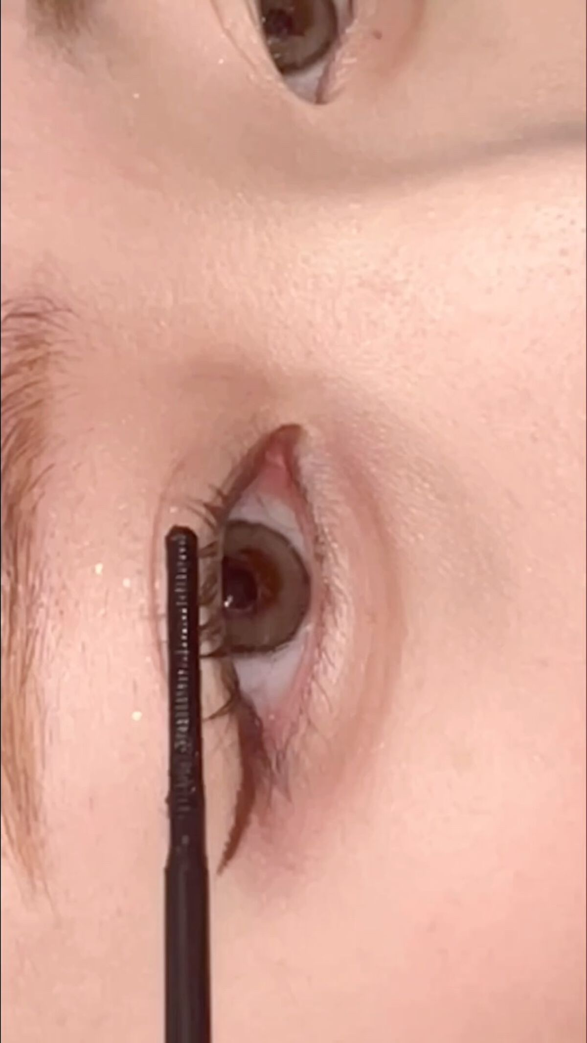 ウォンジョンヨ　ダイヤモンドライナー/Wonjungyo/リキッドアイシャドウを使ったクチコミ（3枚目）