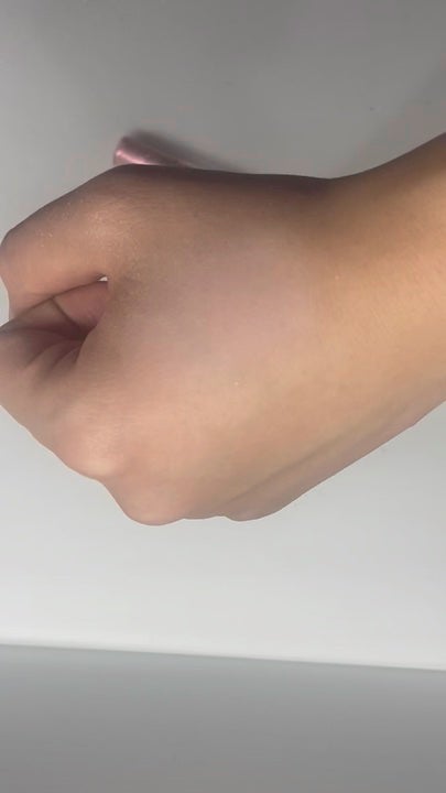 グリッター イルミネーションライナー R/CipiCipi/リキッドアイライナーの人気ショート動画