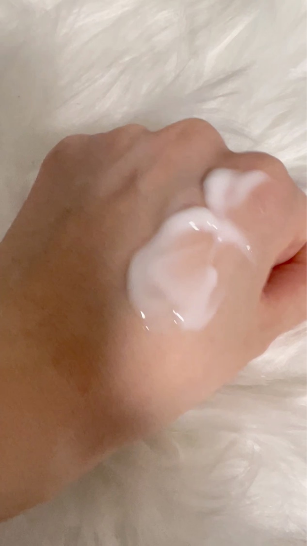 スムースハンドクリーム チェシャー810/SE:CRUNO/ハンドクリームの動画クチコミ1つ目