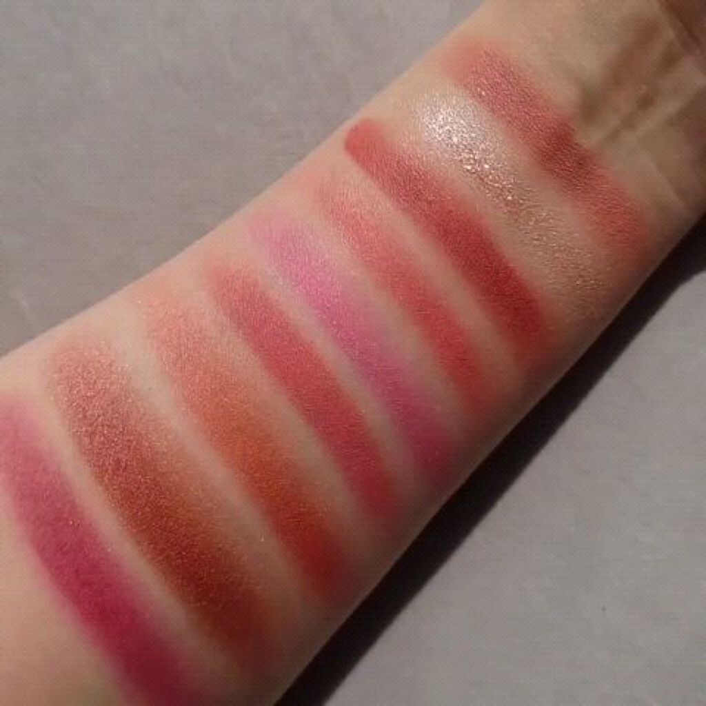 Secret Admirer/ColourPop/アイシャドウパレットの動画クチコミ1つ目