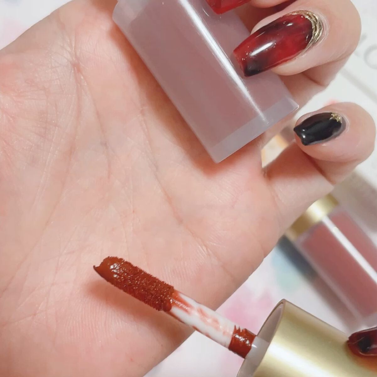 2イン1 シフォンティントバーム/PETALO/リップティントの動画クチコミ2つ目