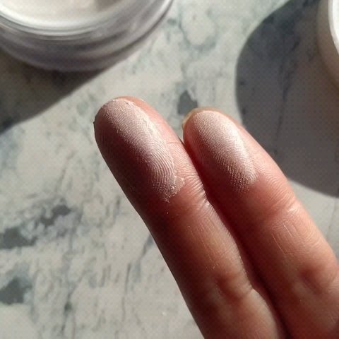 メルティパウダー/PHOEBE BEAUTY UP/ルースパウダーの動画クチコミ1つ目