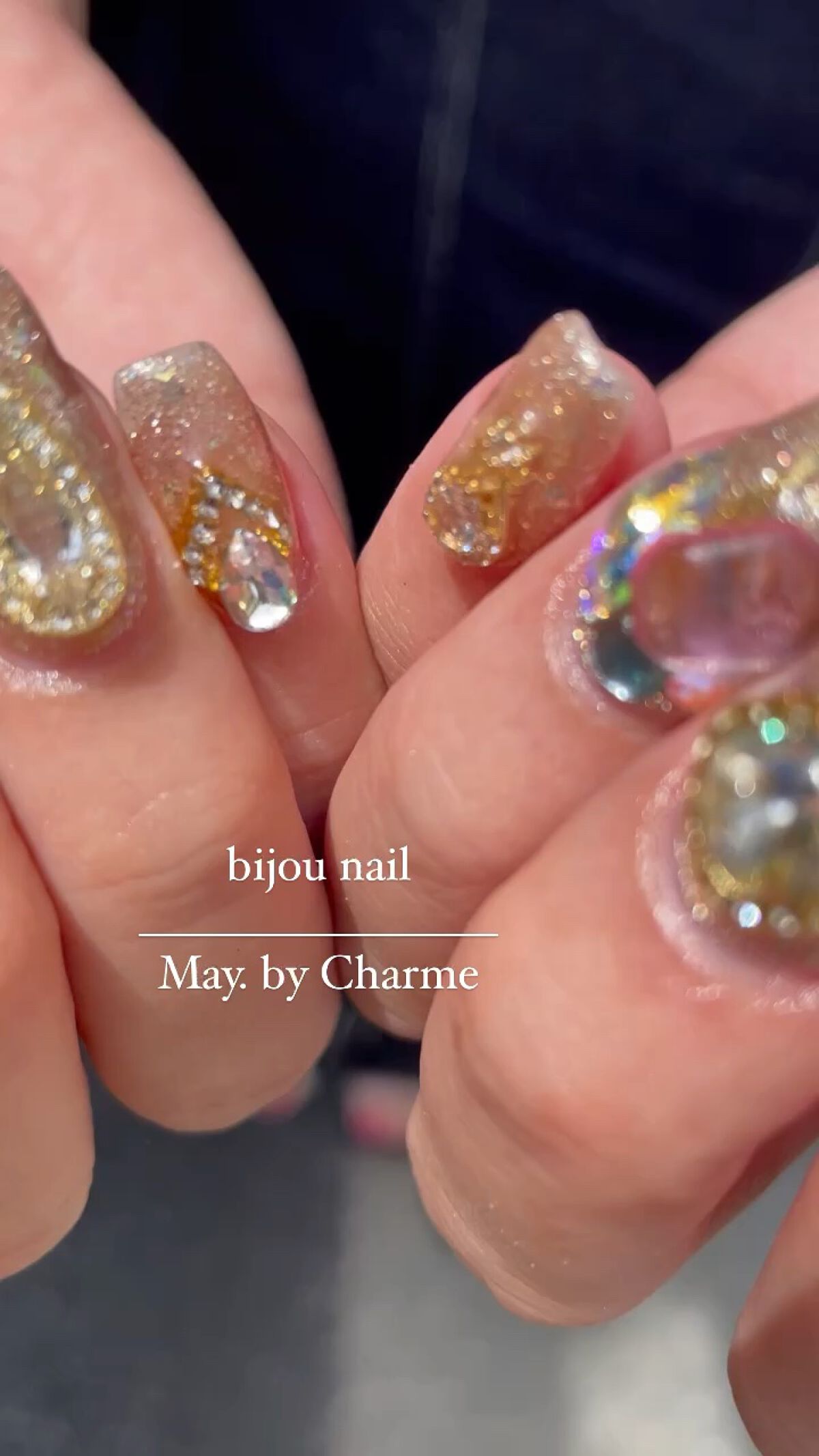 #ラメネイル,#ゴールドネイル,#ビジューネイル,#ゴテゴテネイルのネイルデザイン