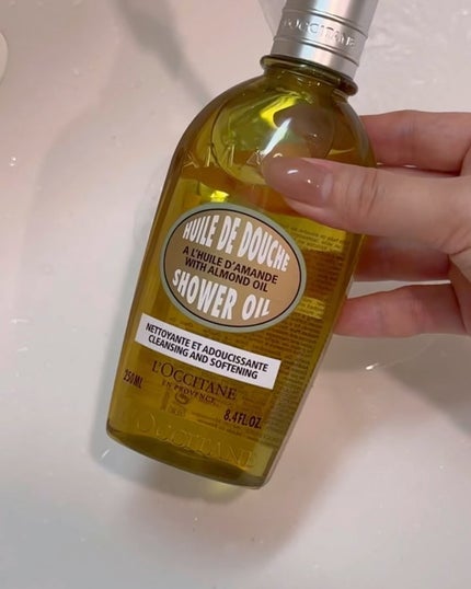 アーモンド モイスチャライジングシャワーオイル/L'OCCITANE/ボディソープを使ったクチコミ(2枚目)