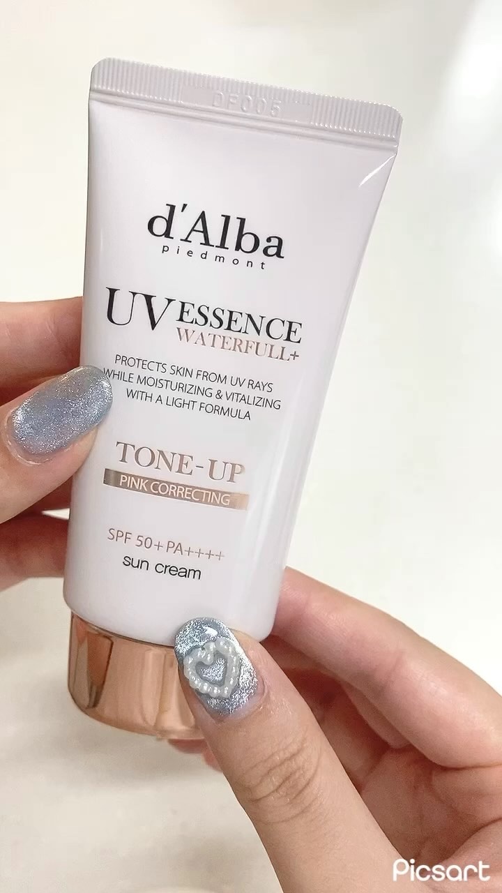 ウォータフルトーンアップサンクリーム/ダルバ/日焼け止めクリームを使ったクチコミ（1枚目）