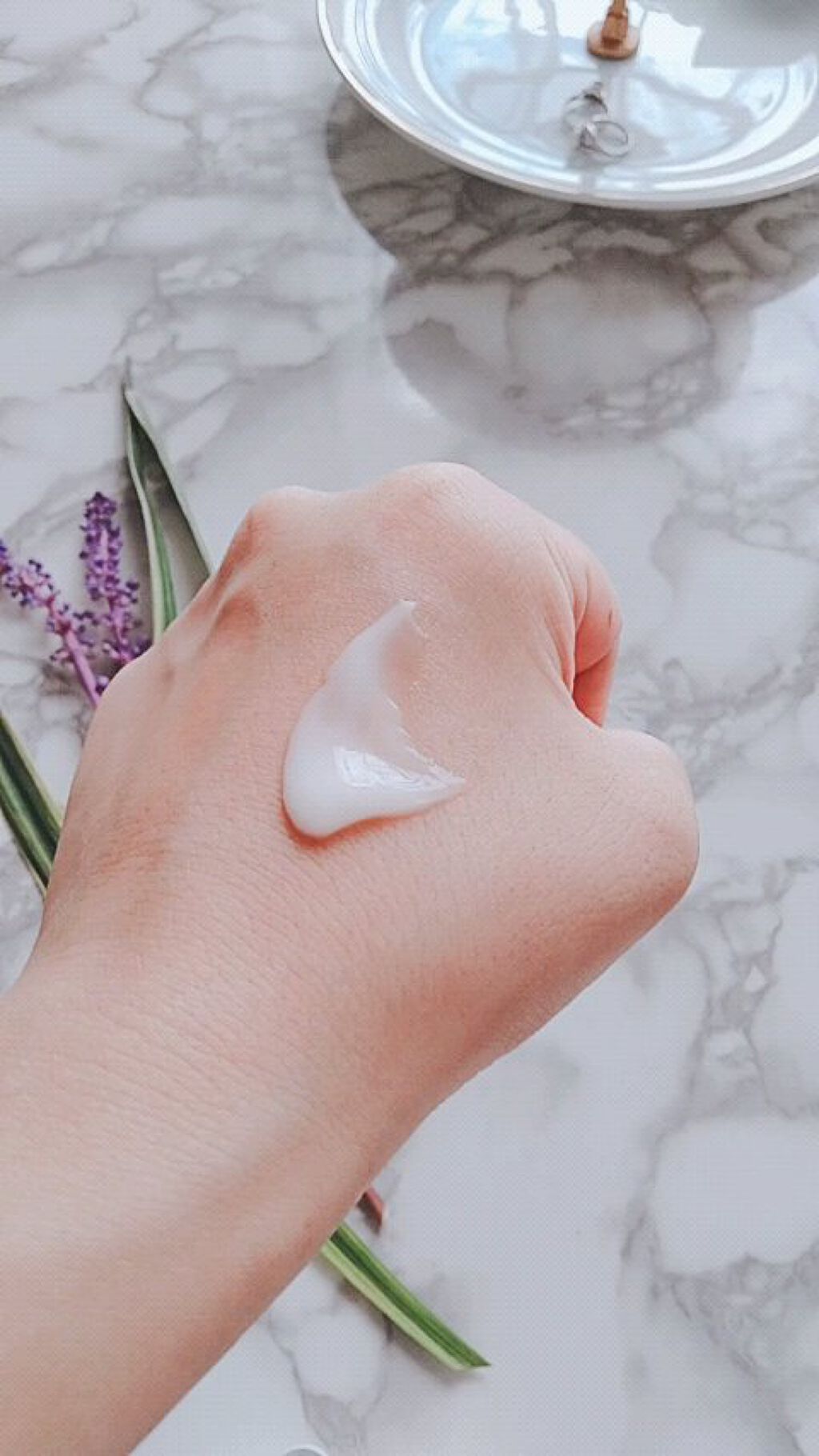 ミルキージェル EX/アベンヌ/オールインワン化粧品の人気ショート動画