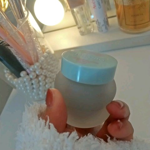 コラーゲンブースティングリップマスク/TOCOBO/リップマスクの動画クチコミ3つ目