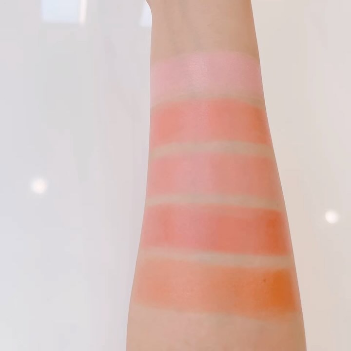 ティンテッドシアスティック/MAKEHEAL/リキッドチークの動画クチコミ2つ目