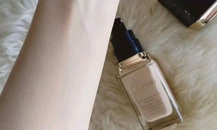 クレ・ド・ポー ボーテ タンフリュイドエクラ ナチュレル/クレ・ド・ポー ボーテ/リキッドファンデーションを使ったクチコミ(4枚目)