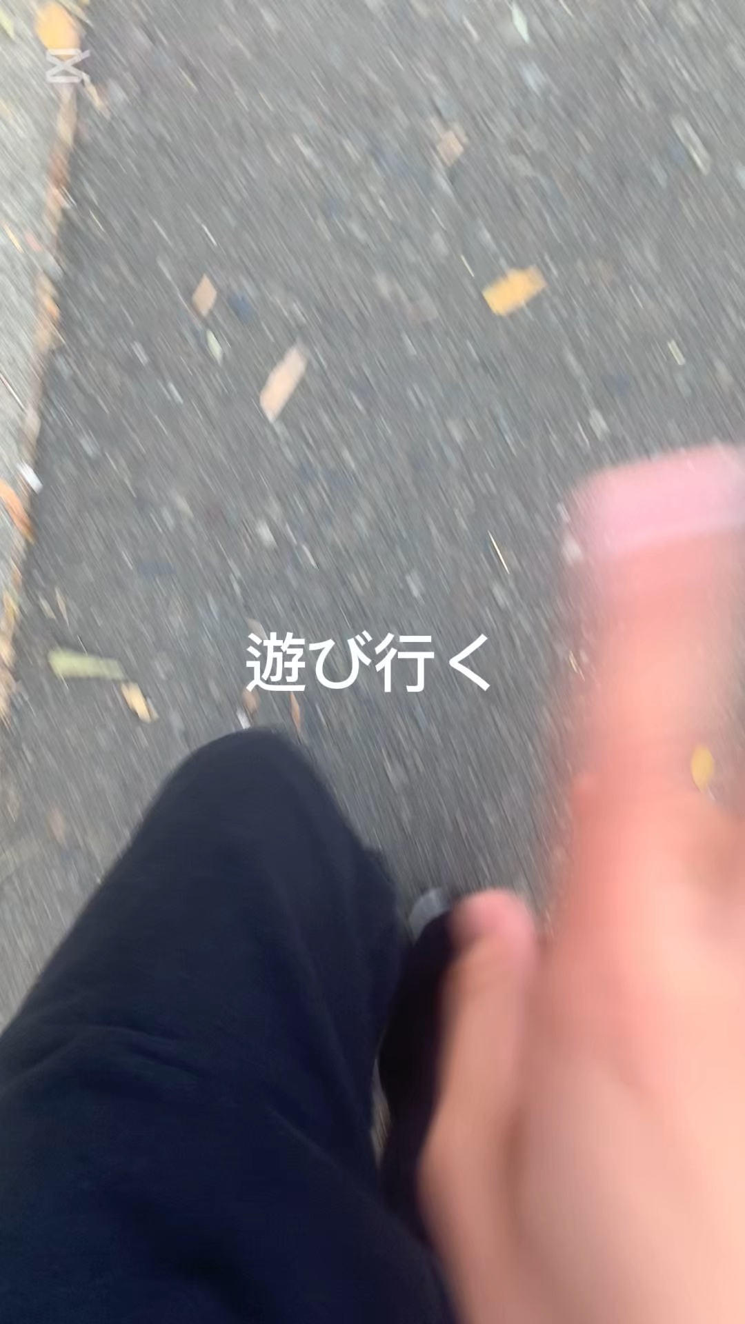 ニベア ディープモイスチャーリップ/ニベア/リップクリームの人気ショート動画