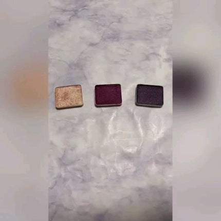 プレスド アイシャドー(レフィル)/shu uemura/単色アイシャドウの人気ショート動画