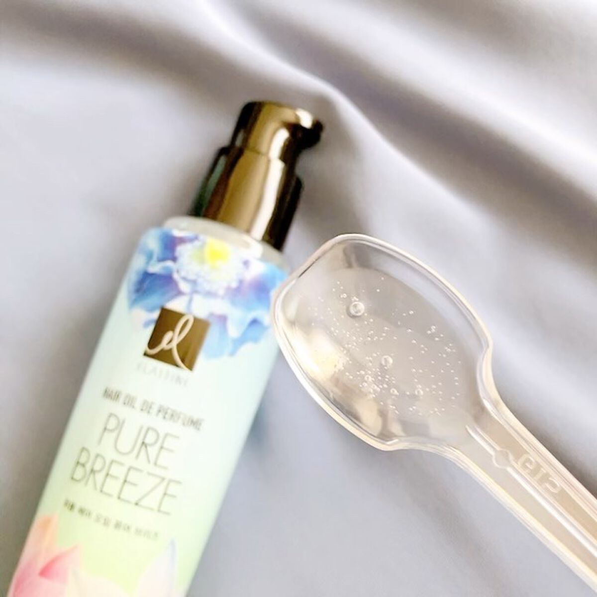 ヘアオイル ピュアブリーズ/エラスチン/その他スタイリングの動画クチコミ1つ目