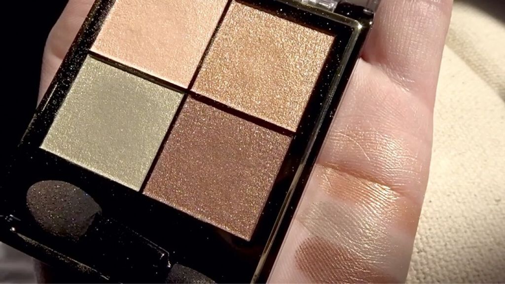 リアルクローズシャドウ/excel/アイシャドウパレットを使ったクチコミ（3枚目）