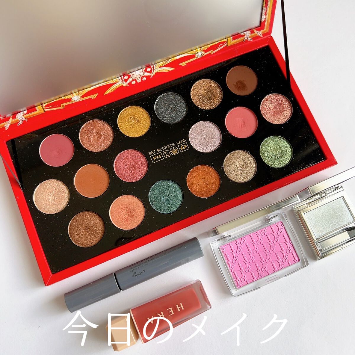 ザ ナウナウアイズ 01 クラッシュドアイス/RMK/単色アイシャドウを使ったクチコミ（1枚目）