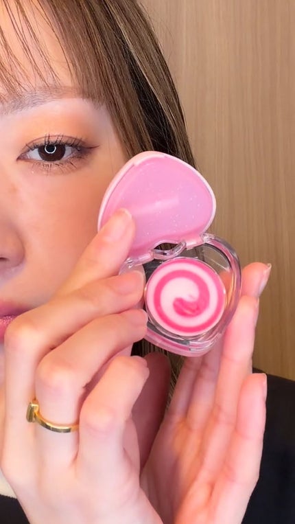 キャンディローリングポット/dasique/リップグロスの人気ショート動画
