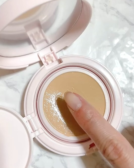 アクアリー スキンウェア カバー/ESPRIQUE/クッションファンデーションの動画クチコミ1つ目