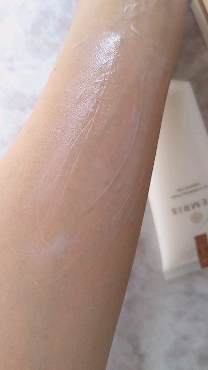 オイルinリラクシングクリーム/REMRIS/ボディクリームの人気ショート動画