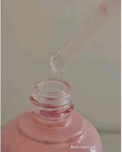 LANEIGE グロウィ メイクアップセラムのクチコミ「仕込んでツヤ&保湿✩.*˚
Laneige
GLOWY MAKEUP SERUM🫧
﹏﹏﹏﹏﹏.....」（3枚目）