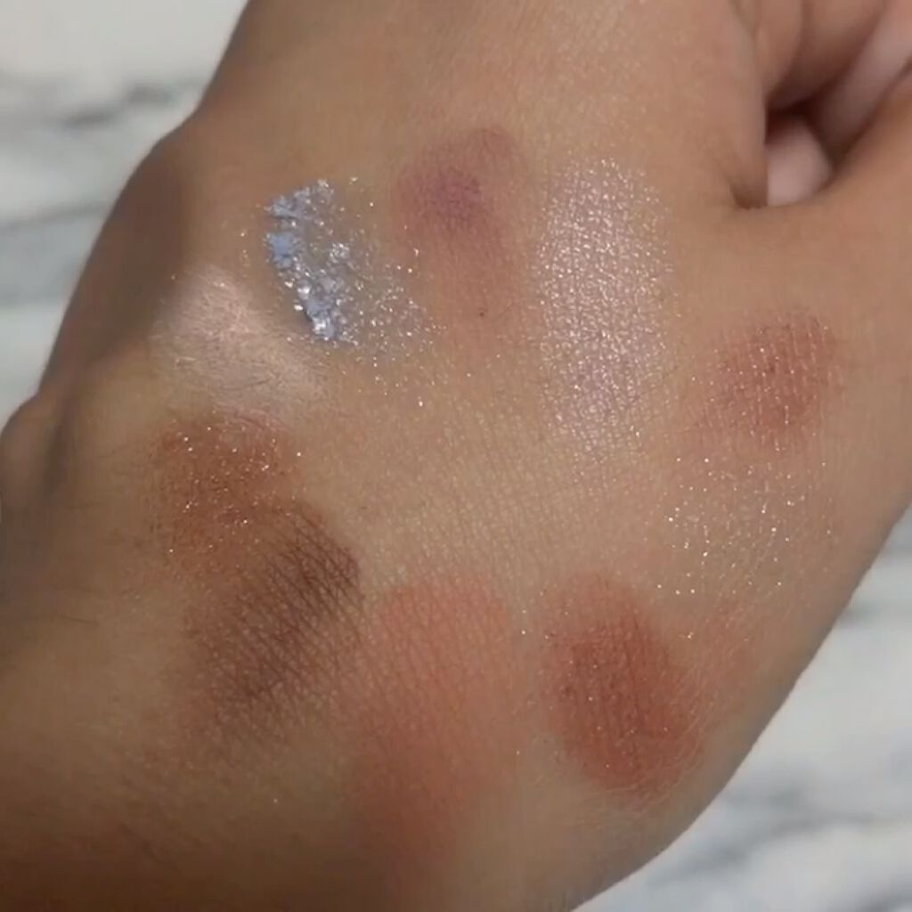 サーキュラー サンド アイシャドウ パレット/HOJO/アイシャドウパレットを使ったクチコミ（3枚目）