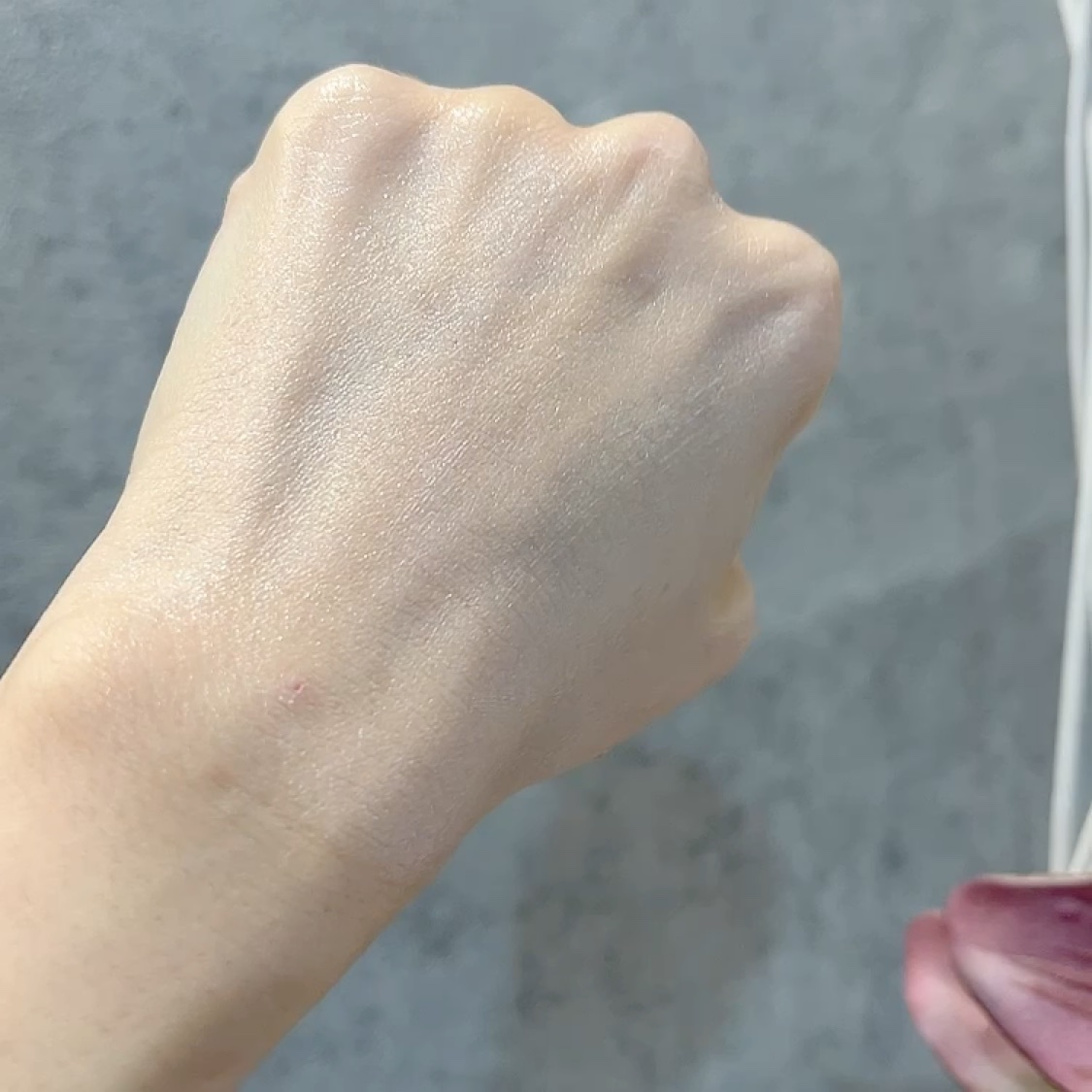 リンクルケア ホワイト モイストジェルクリーム UV/グレイスワン/オールインワン化粧品の動画クチコミ2つ目