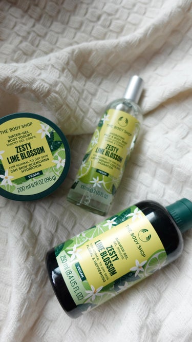 THE BODY SHOP ボディヨーグルト ゼスティ LIMブロッサムのクチコミ「サマーボディケアシリーズ🌞
ちょっとスパイシーで
フレッシュフローラルな香りが
暑い夏にぴった.....」（1枚目）