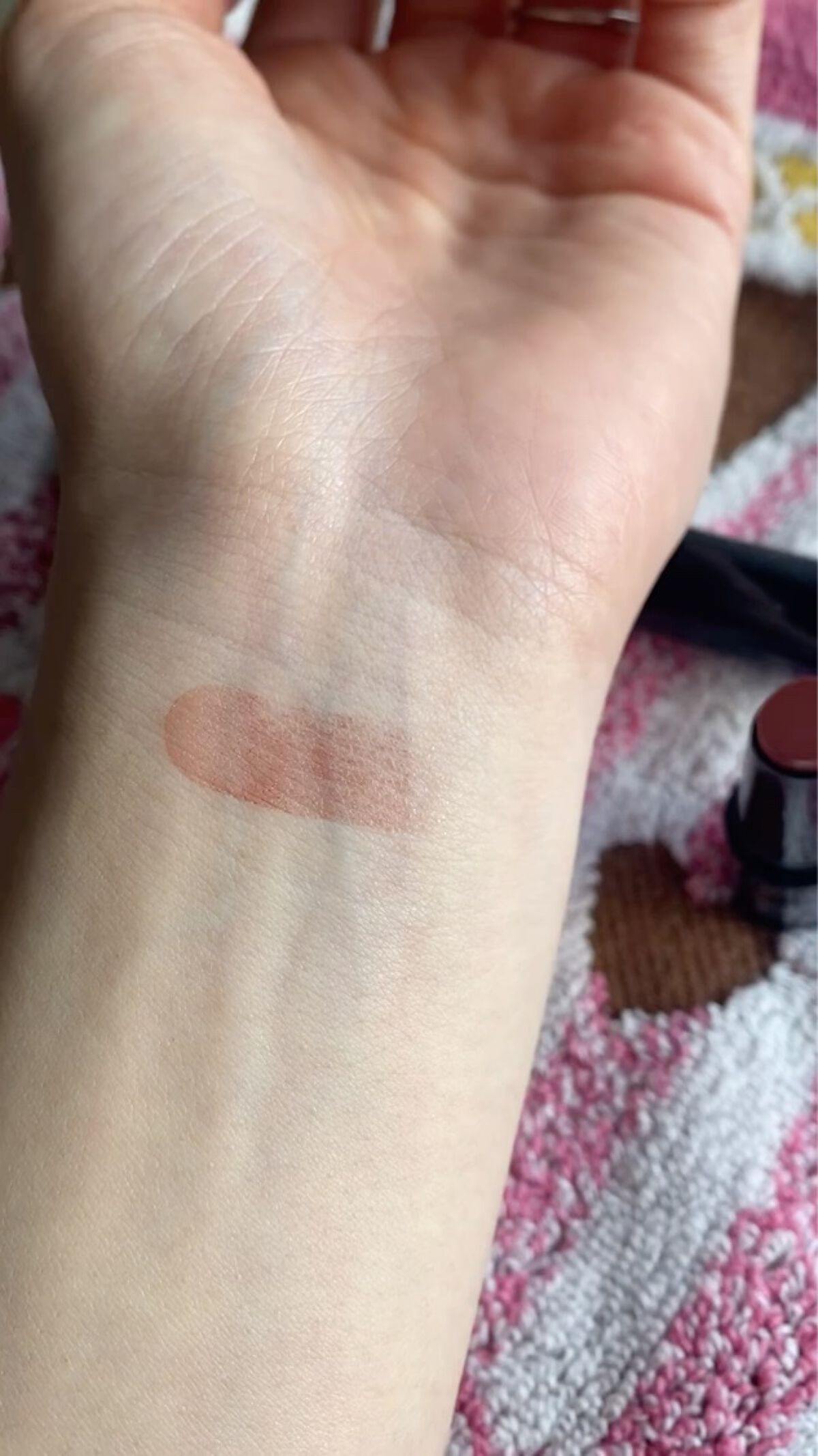 ケイト リップモンスター 05 ダークフィグ(ミニ)＜数量限定発売＞/KATE/口紅を使ったクチコミ（3枚目）