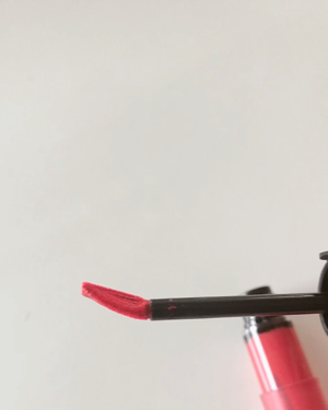 ルージュシグネチャー /ロレアル パリ/リップグロスを使ったクチコミ（2枚目）