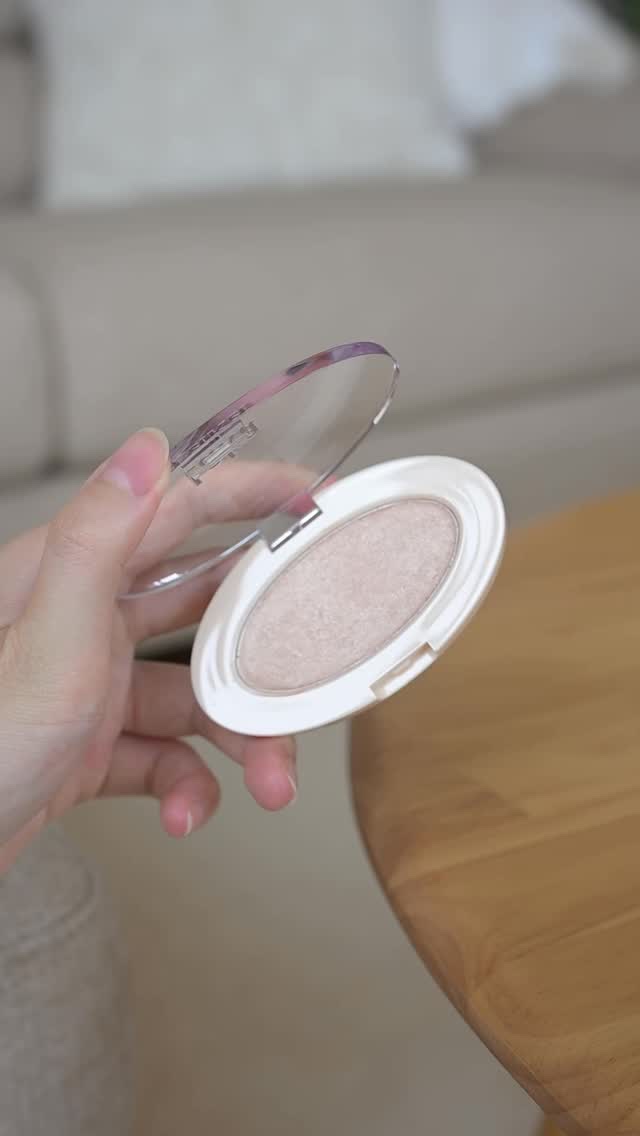 ドリームビームハイライター/Laka/パウダーハイライトの動画クチコミ4つ目