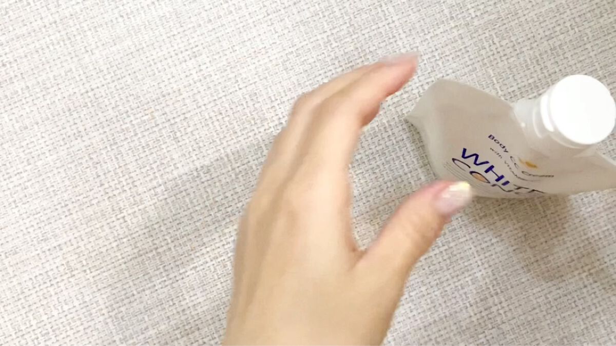 薬用ホワイトコンク ホワイトニングCC CII/ホワイトコンク/ボディクリームを使ったクチコミ（3枚目）