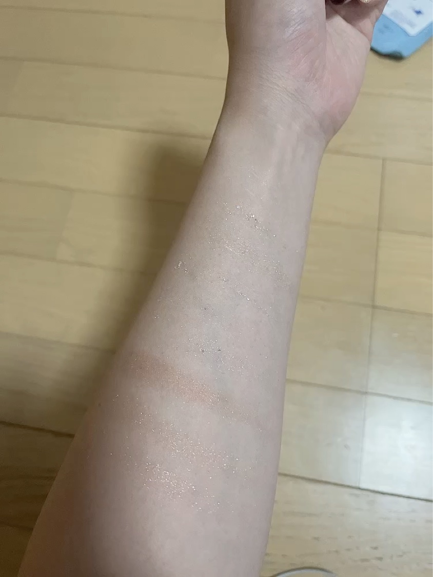 グリッターペディアアイパレット/unleashia/アイシャドウパレットを使ったクチコミ（3枚目）