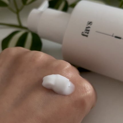 セラミドファミリークリーム/favs/ボディクリームの動画クチコミ4つ目