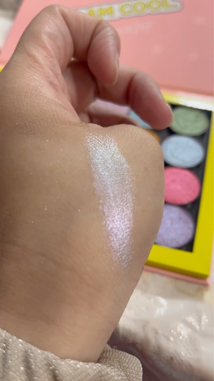試してみた】Looxi アイシャドウ looxi beautyのリアルな口コミ 試してみた】Looxi アイシャドウ looxi beautyのリアルな口コミ