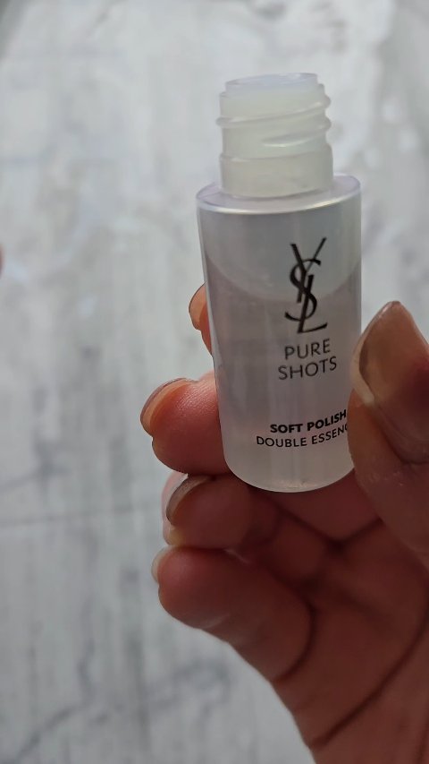 ピュアショット イドラ エッセンス ローション/YVES SAINT LAURENT BEAUTE/化粧水を使ったクチコミ（3枚目）