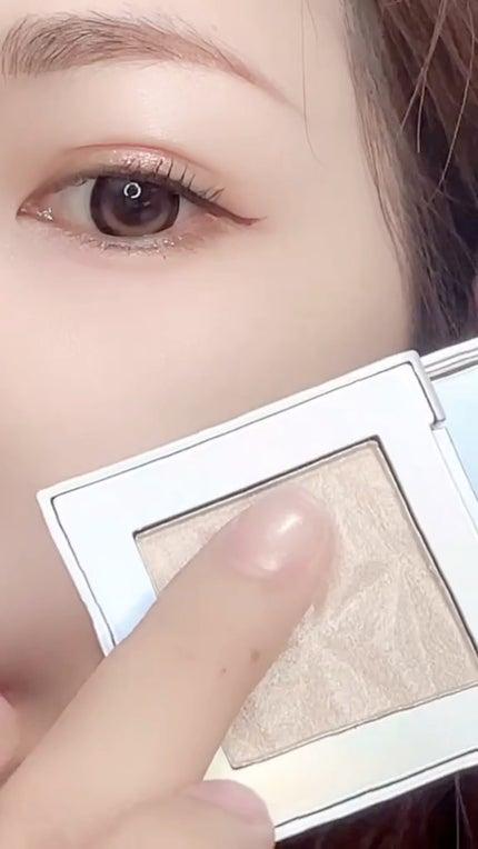 オーロラ ハイライト/LionWell(ライオンウェル)/パウダーハイライトの人気ショート動画