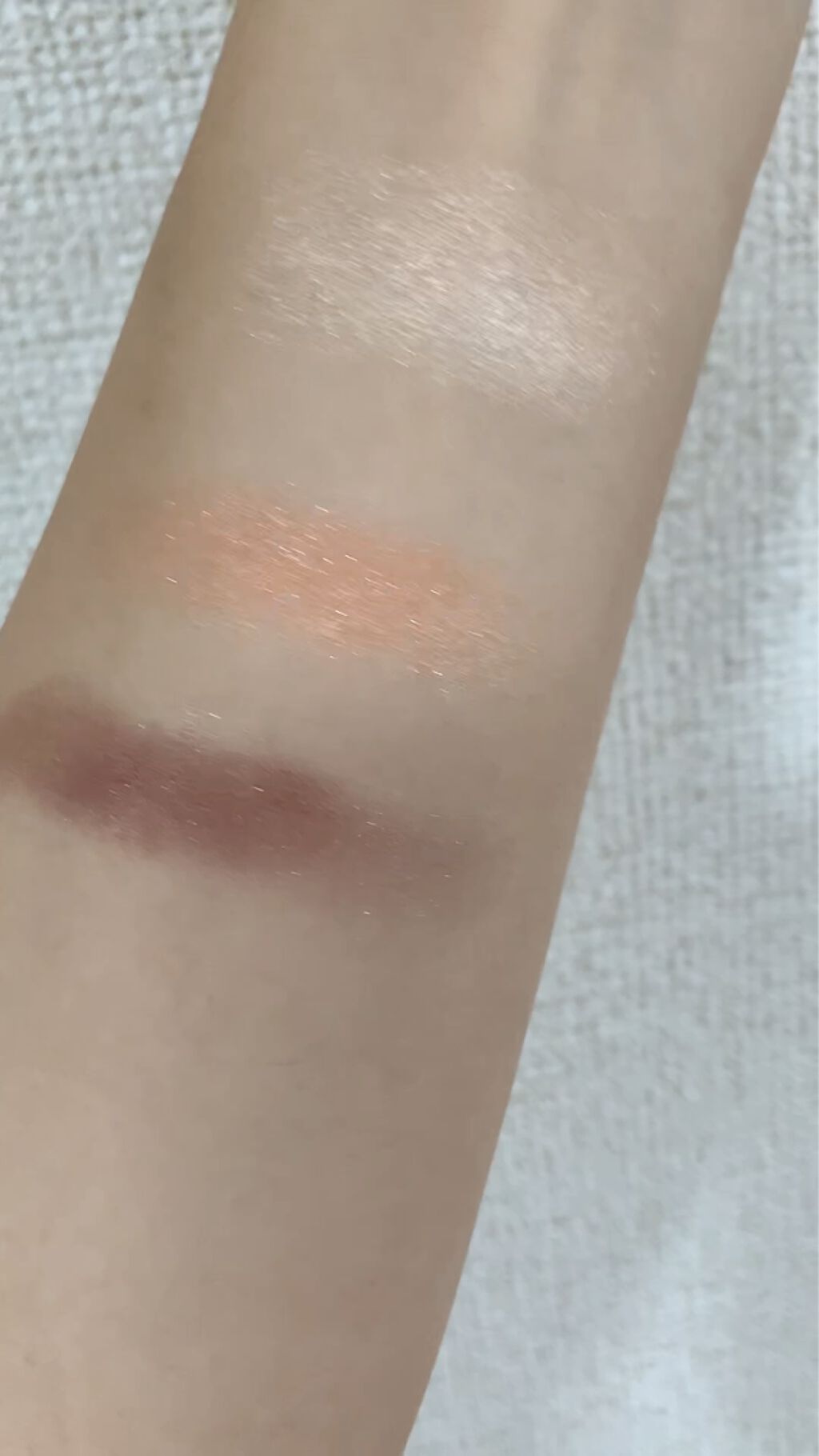 トーンアップアイシャドウ/CEZANNE/アイシャドウパレットを使ったクチコミ（2枚目）