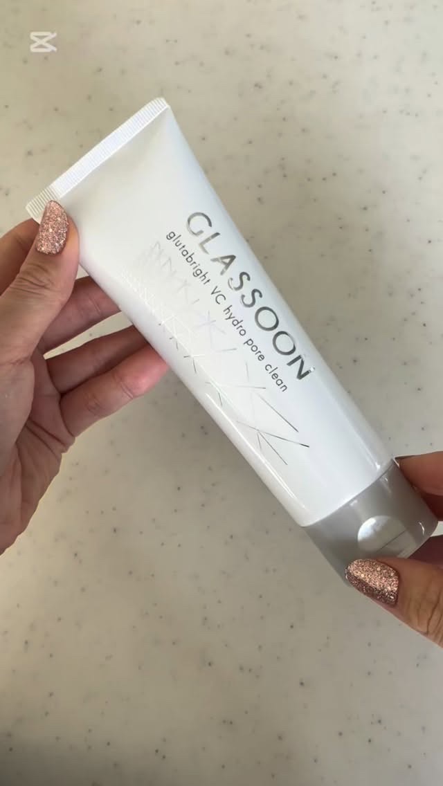 サナ グラスーン グルタブライト ＶＣ ハイドロポアクリーン/GLASSOON/スクラブ・ゴマージュを使ったクチコミ（1枚目）