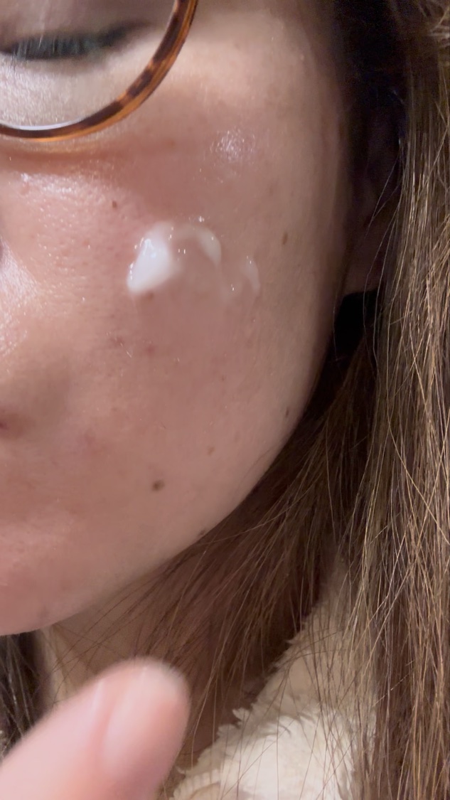 パーフェクトワン スーパーモイスチャージェル/パーフェクトワン/オールインワン化粧品の動画クチコミ3つ目