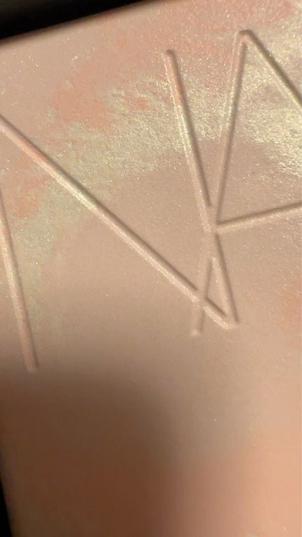 ライトリフレクティング プリズマティックパウダー/NARS/プレストパウダーを使ったクチコミ(3枚目)