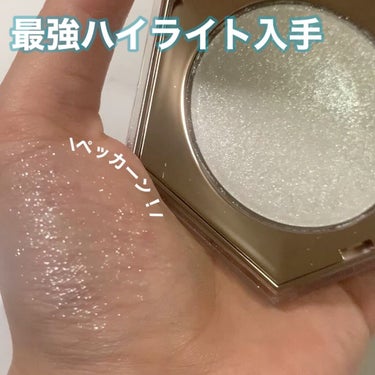 DIAMOND BOMB/FENTY BEAUTY BY RIHANNA/シングルアイシャドウを使ったクチコミ（1枚目）