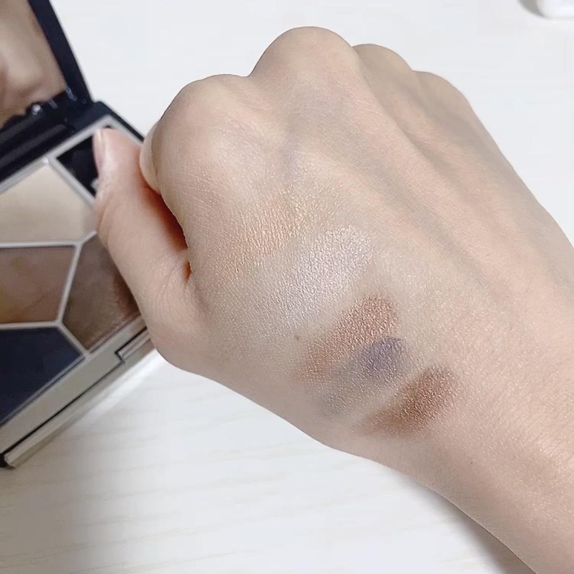 ディオール ヴェルニ/Dior/マニキュアの動画クチコミ1つ目